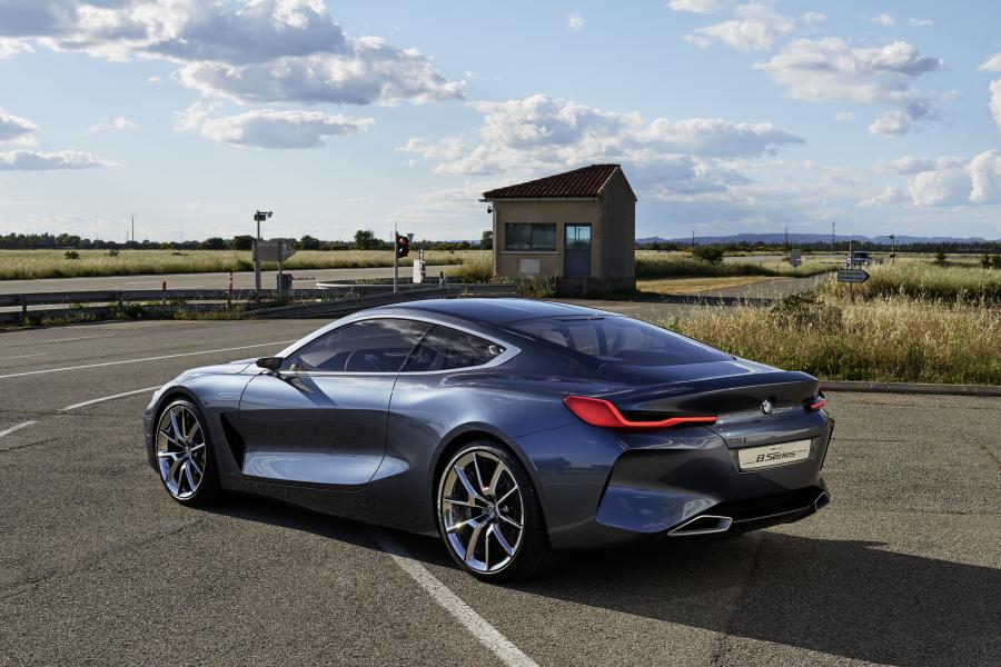  BMW Concept 8-Series 2017 года  (фото 6 из 69)